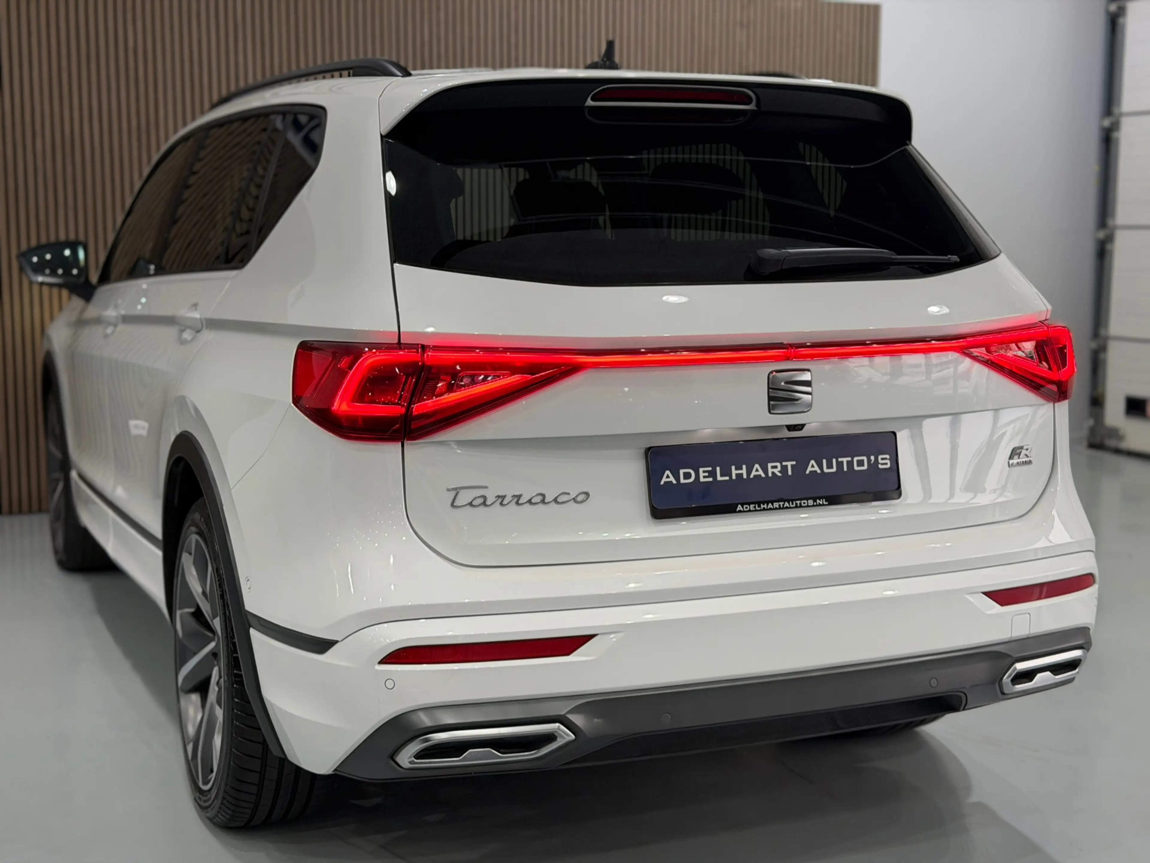 SEAT Tarraco 1.4 TSI e-Hybrid PHEV FR Business Intense / Naviga — photo 6