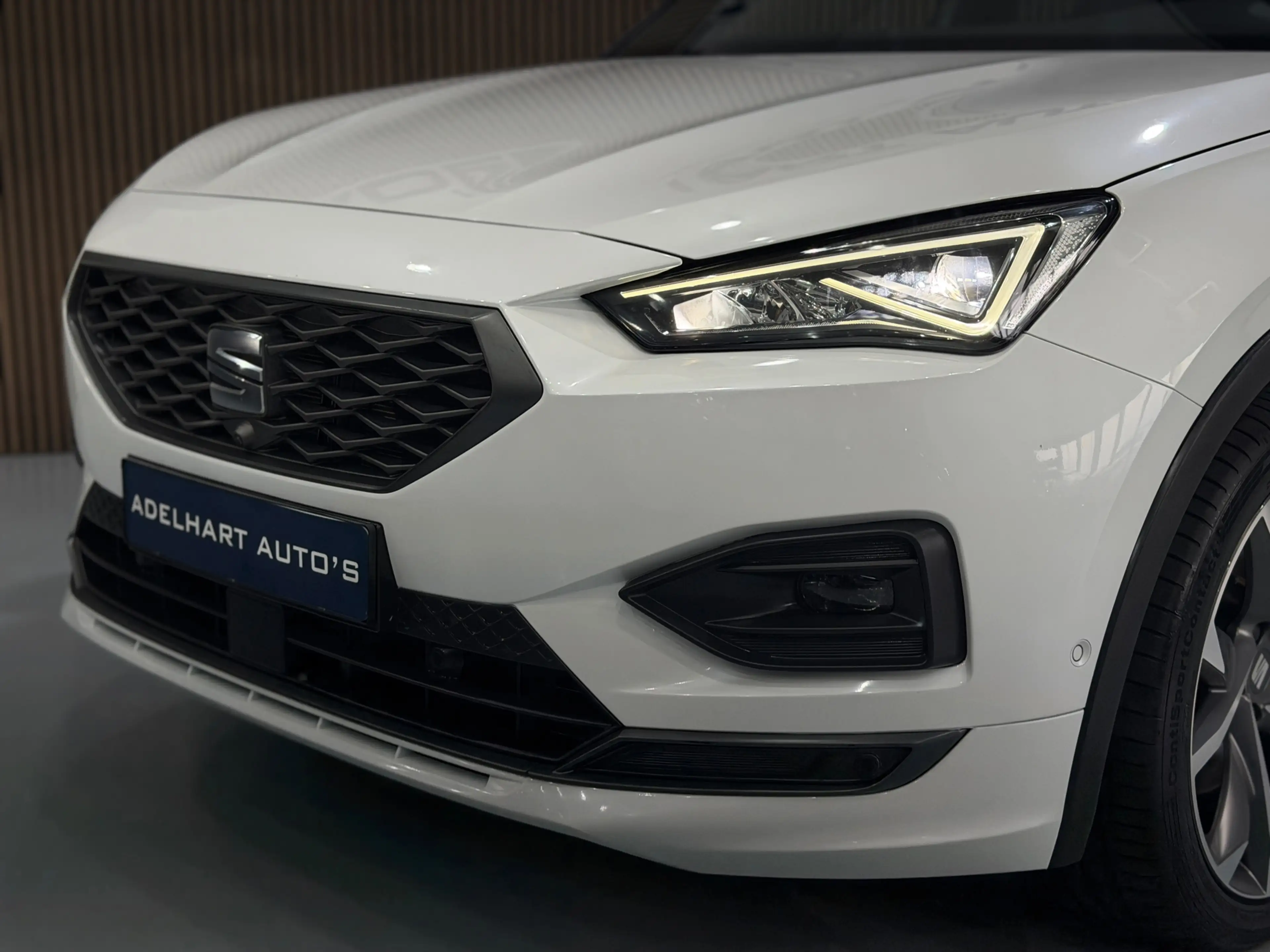 SEAT Tarraco 1.4 TSI e-Hybrid PHEV FR Business Intense / Naviga — photo 14