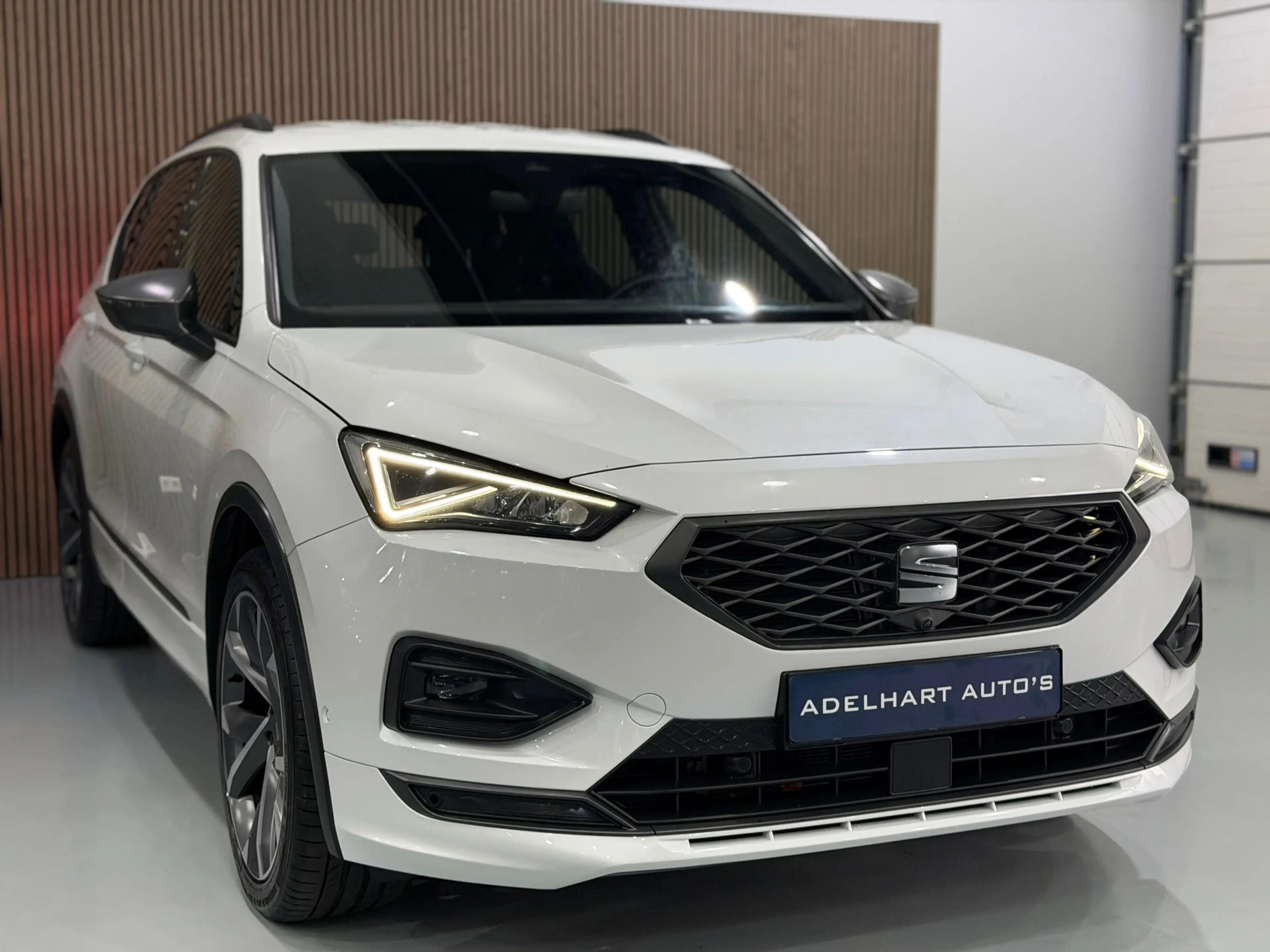 SEAT Tarraco 1.4 TSI e-Hybrid PHEV FR Business Intense / Naviga — photo 3