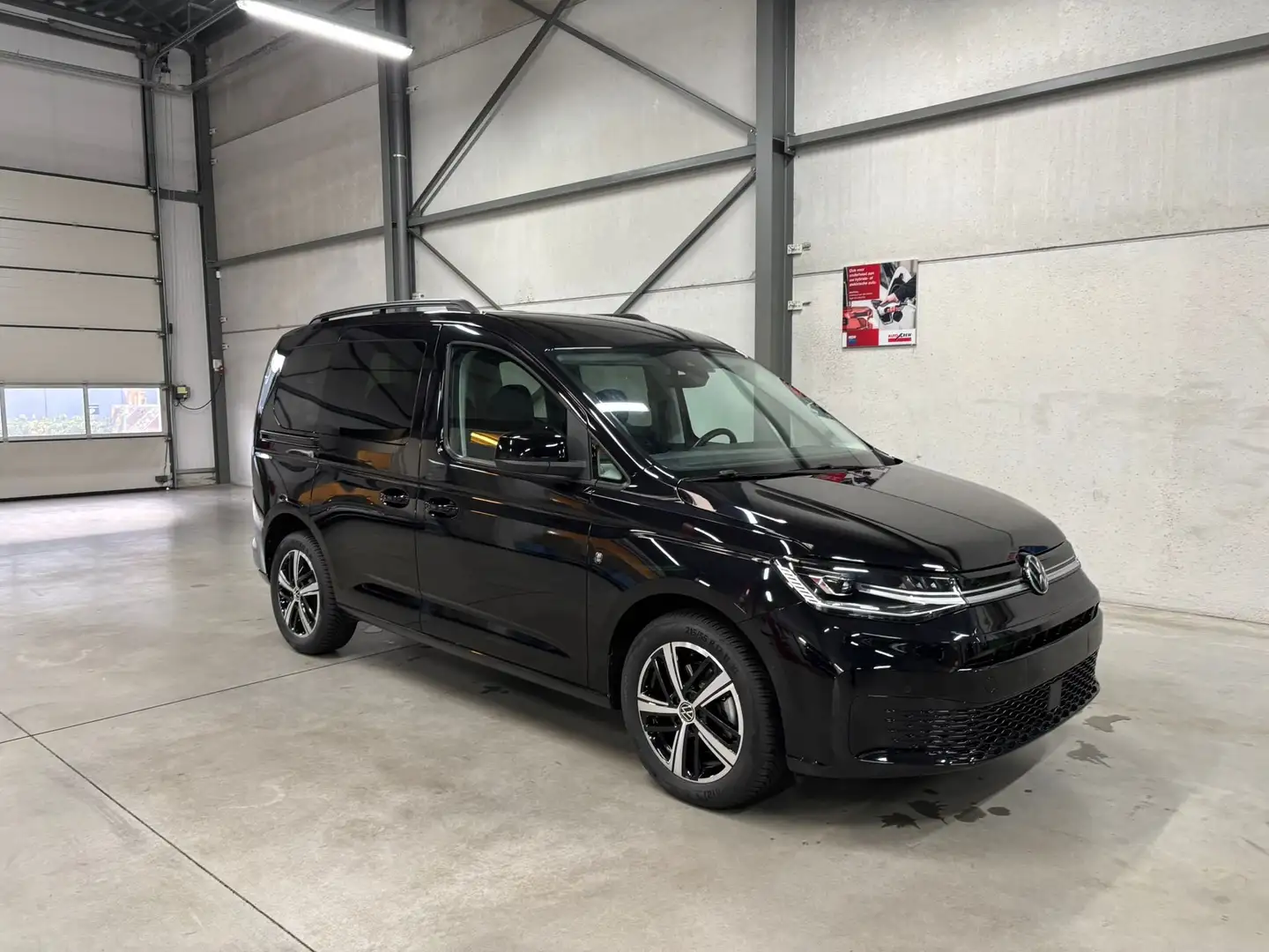 Volkswagen Caddy Caddy 1.5 TSI BMT (5-Si.) DSG Life Schwarz - 1