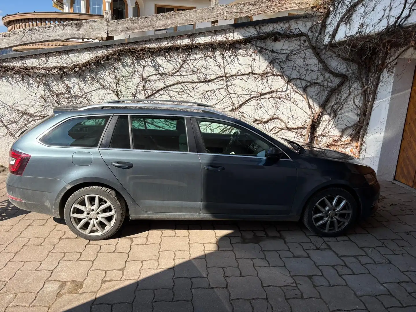 Skoda Octavia 1.6 TDI Active - 2
