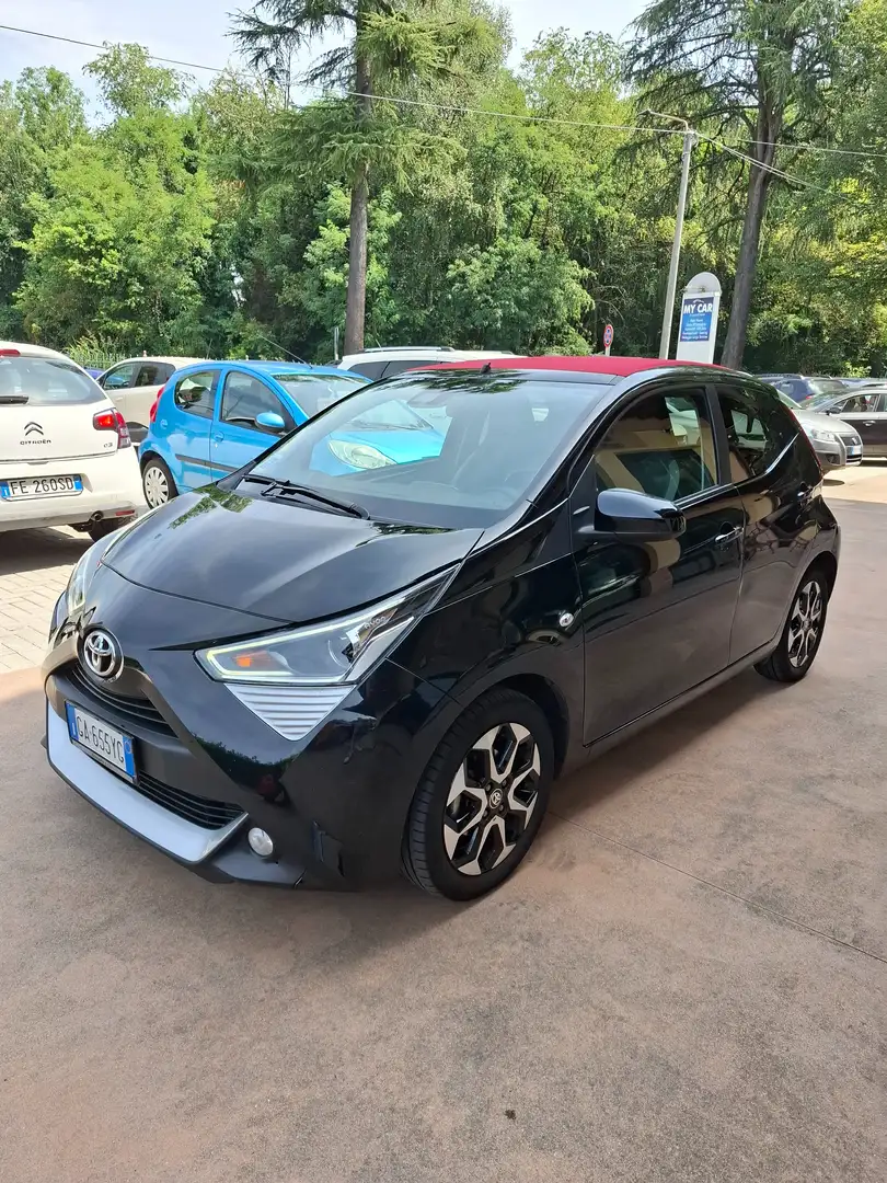 Toyota Aygo Aygo 5p 1.0 x-play 72cv Noir - 1