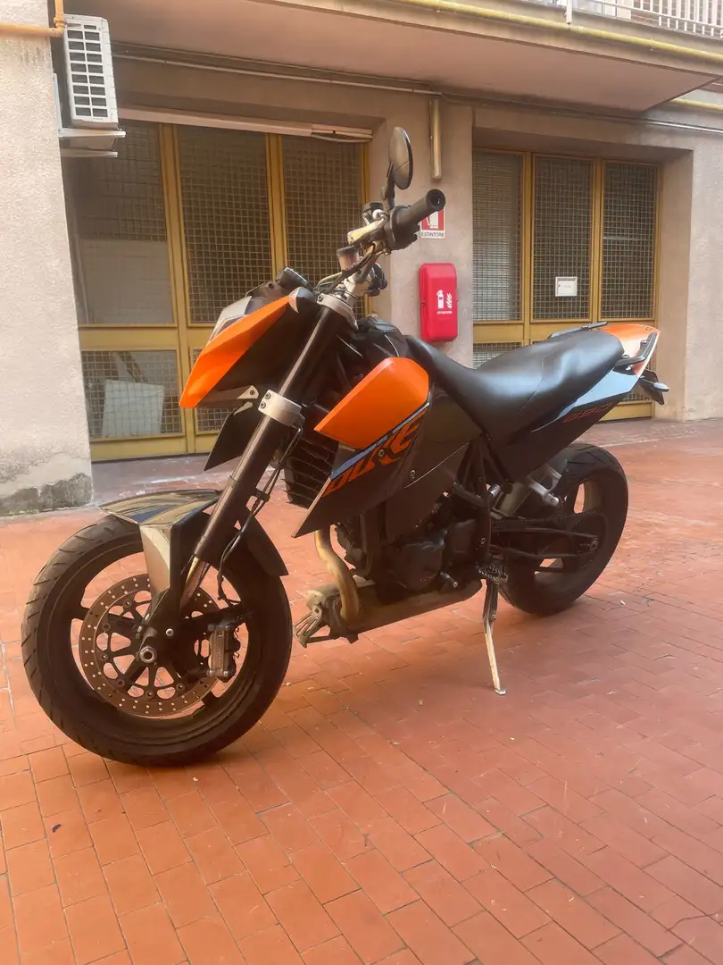 KTM 690 Duke - 2