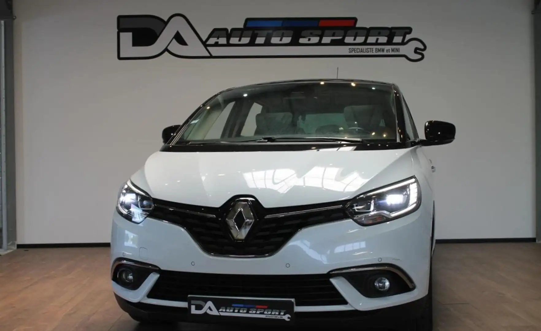 Renault Scenic Scenic 1.6 Energy dCi - 160 - BV EDC  IV MONOSPACE Blanc - 1