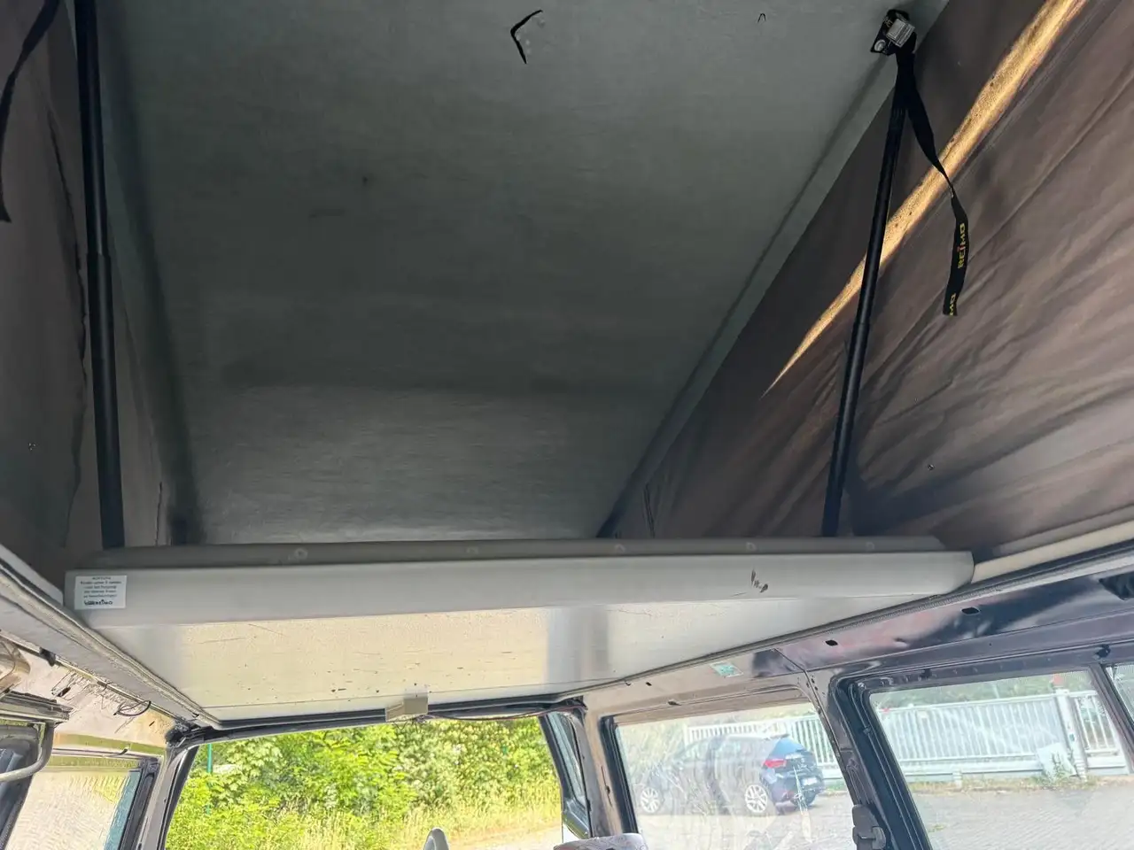 Volkswagen T4 Caravelle 2,5-TDI 75kW lang; HOCHDACH, foto 8