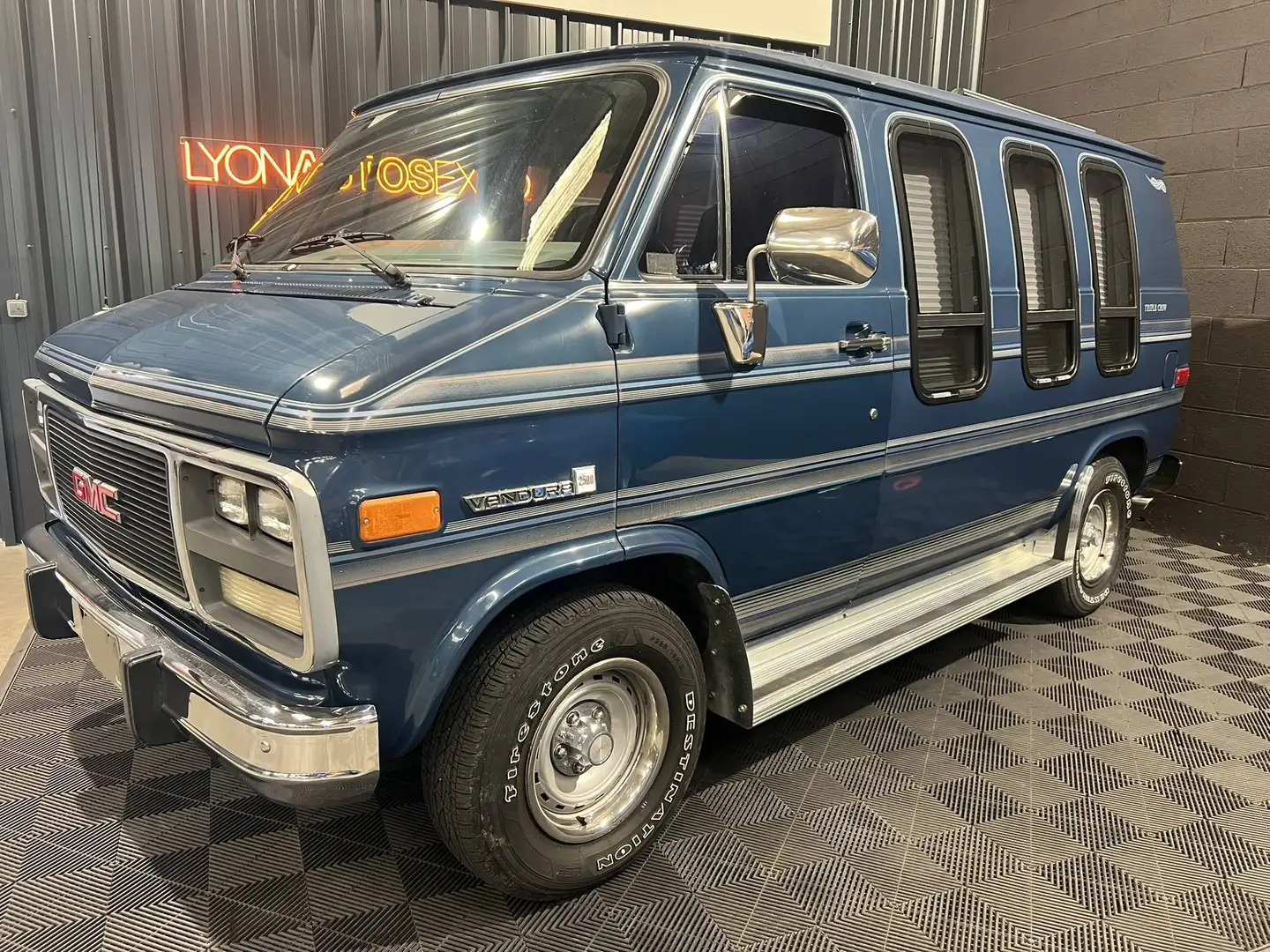 GMC Vandura 2500 4.3 V6 BV4 Blue - 1