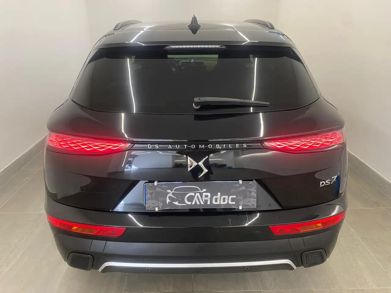 DS Automobiles DS 7 Crossback 2024