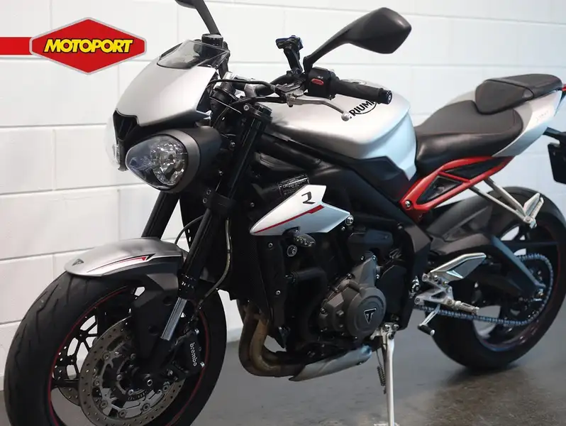Triumph Street Triple 765 - foto 7