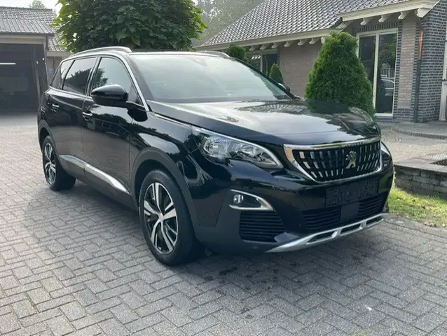 Peugeot 5008 1.2 PureTech Allure