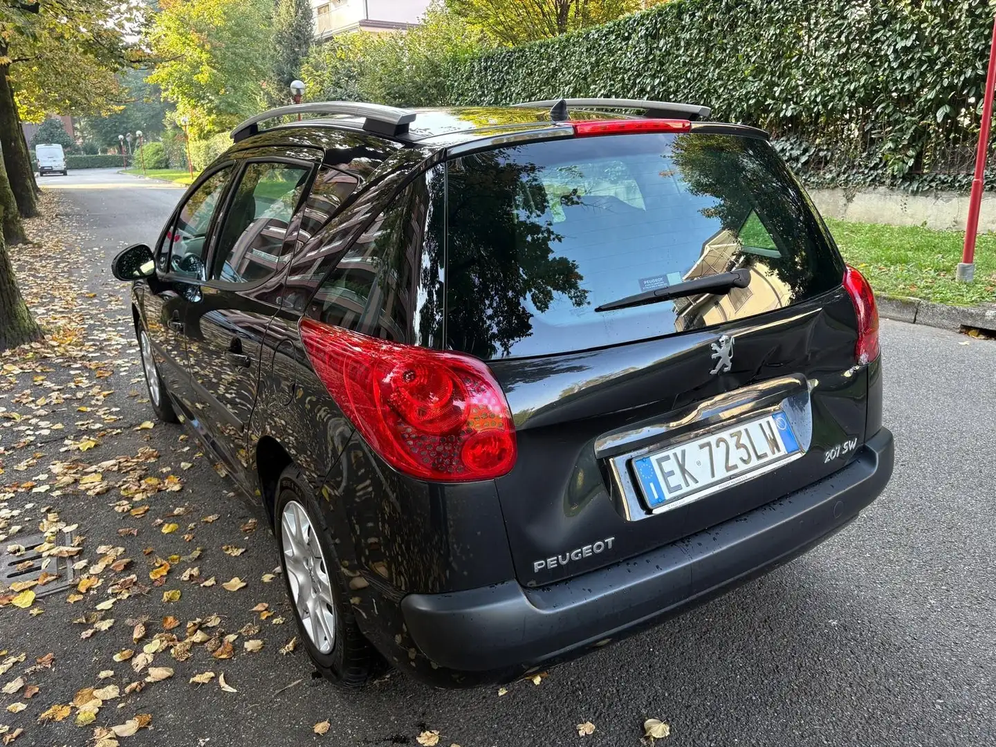 Peugeot 207 1.4 VTi 95CV SW Ciel Allure benzina Noir - 2