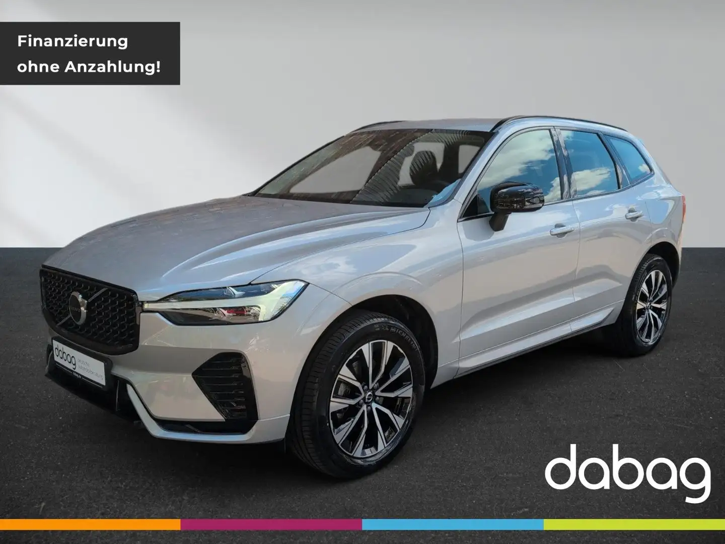 Volvo XC60 B5 Plus Dark AWD Silber - 1