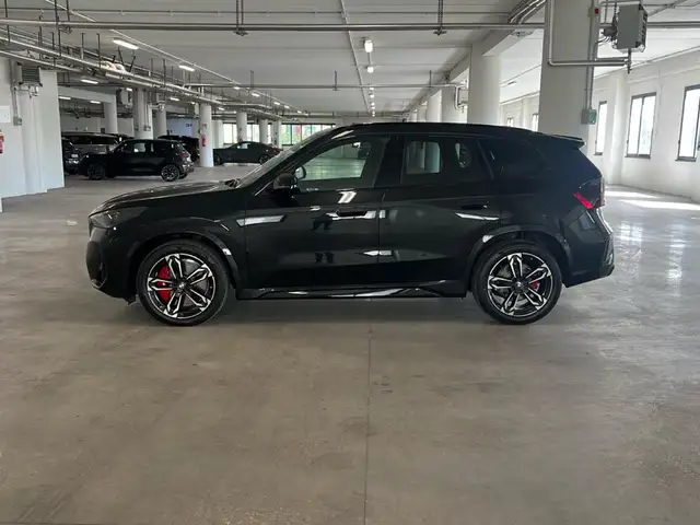 BMW X1 view 2