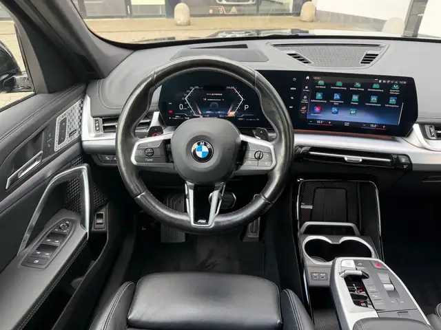BMW X1 view 6