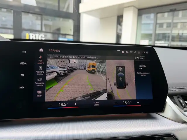 BMW X1 view 11