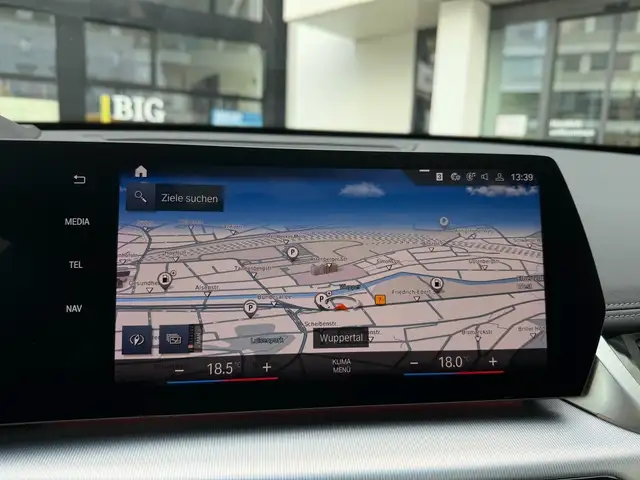 BMW X1 view 10