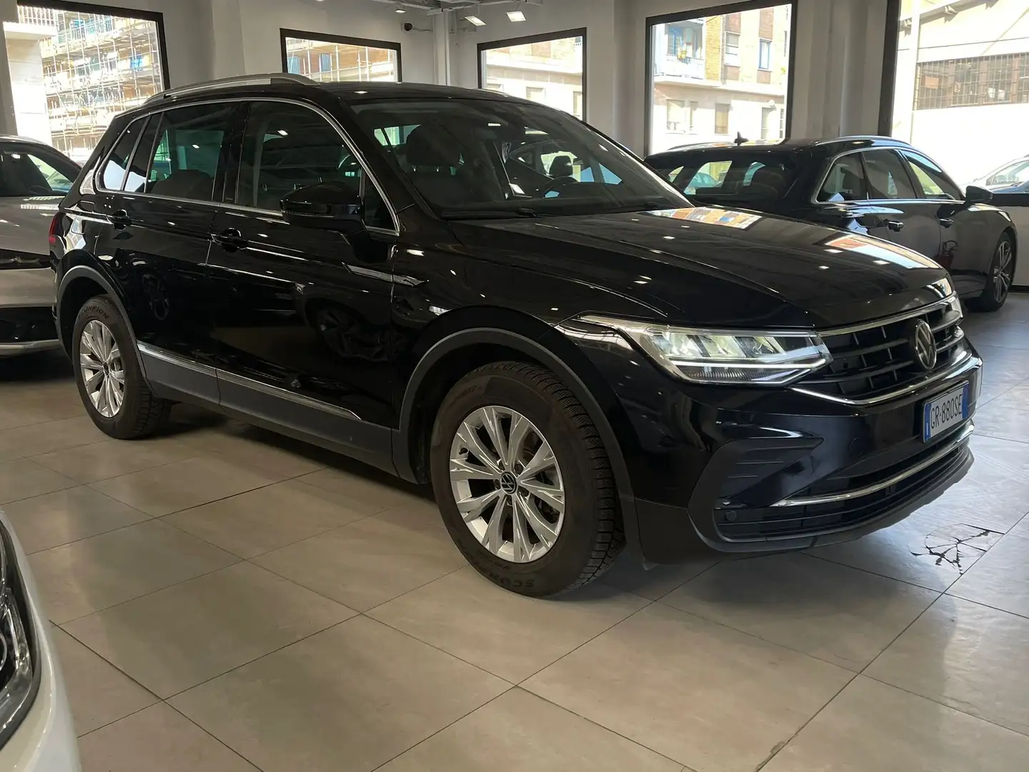 Volkswagen Tiguan 2.0 tdi Life 150cv dsg ufficiale volkswagen Grey - 1