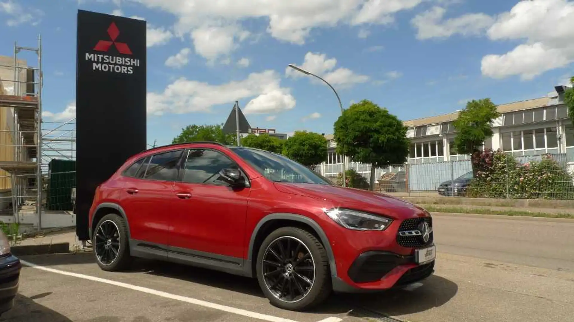 Mercedes-Benz Mercedes Benz GLA 250 AMG Top Zustand Rouge - 1