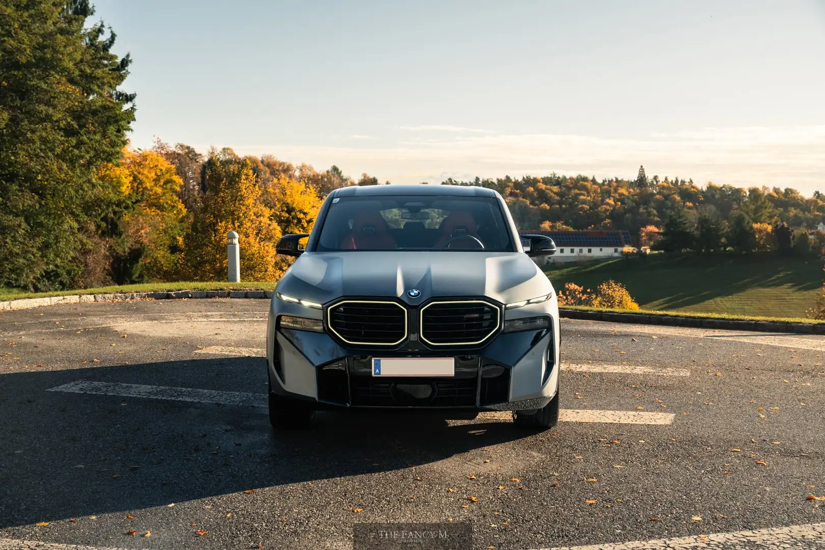 BMW XM Label Red // Brooklyn Grey // Foliert MATT GRAU Gris - 2