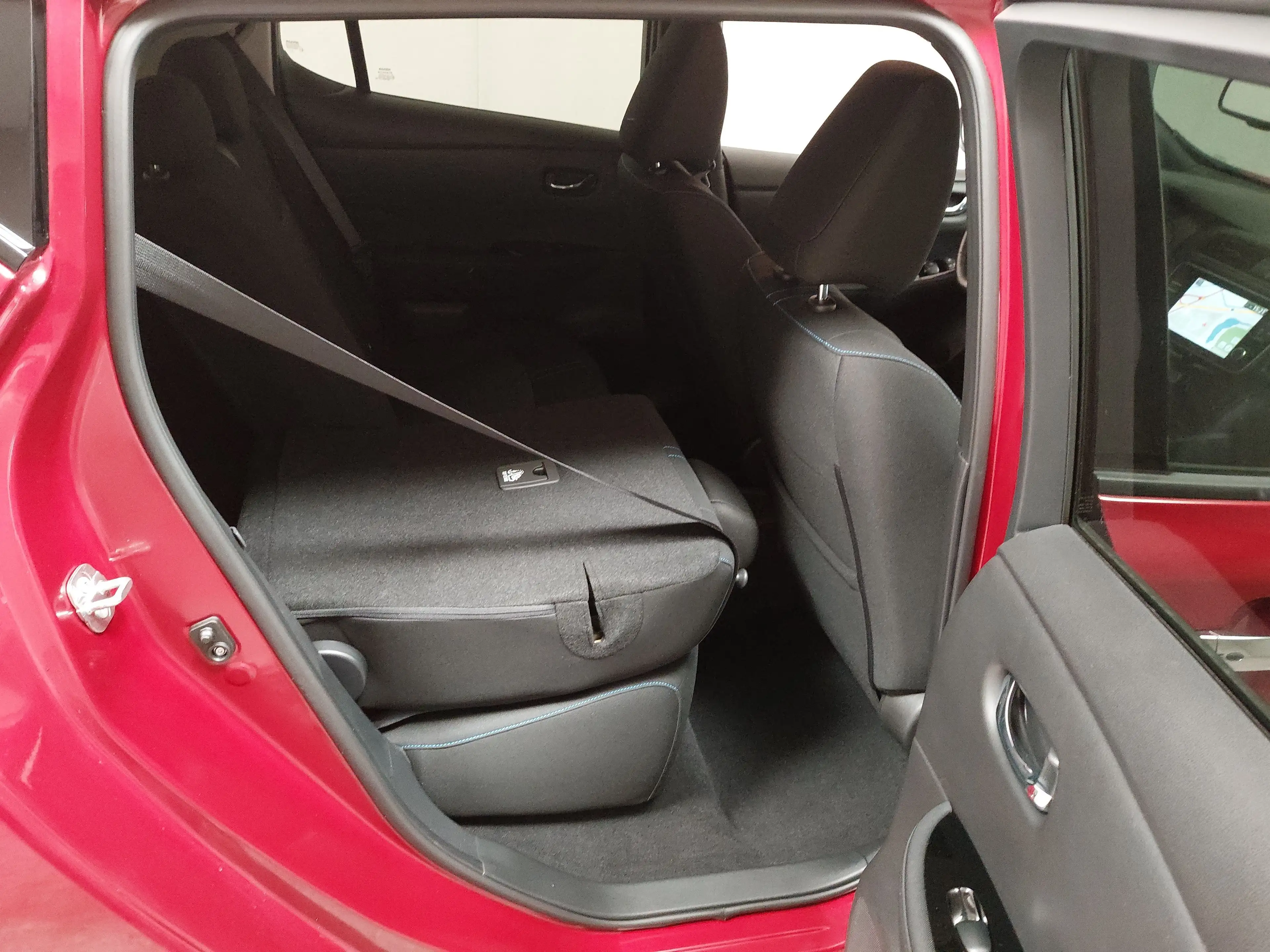 Nissan Leaf LEAF NAVI KLIMAAUT LED RADIO TEMPO SHZ VC RFK 360° — photo 11