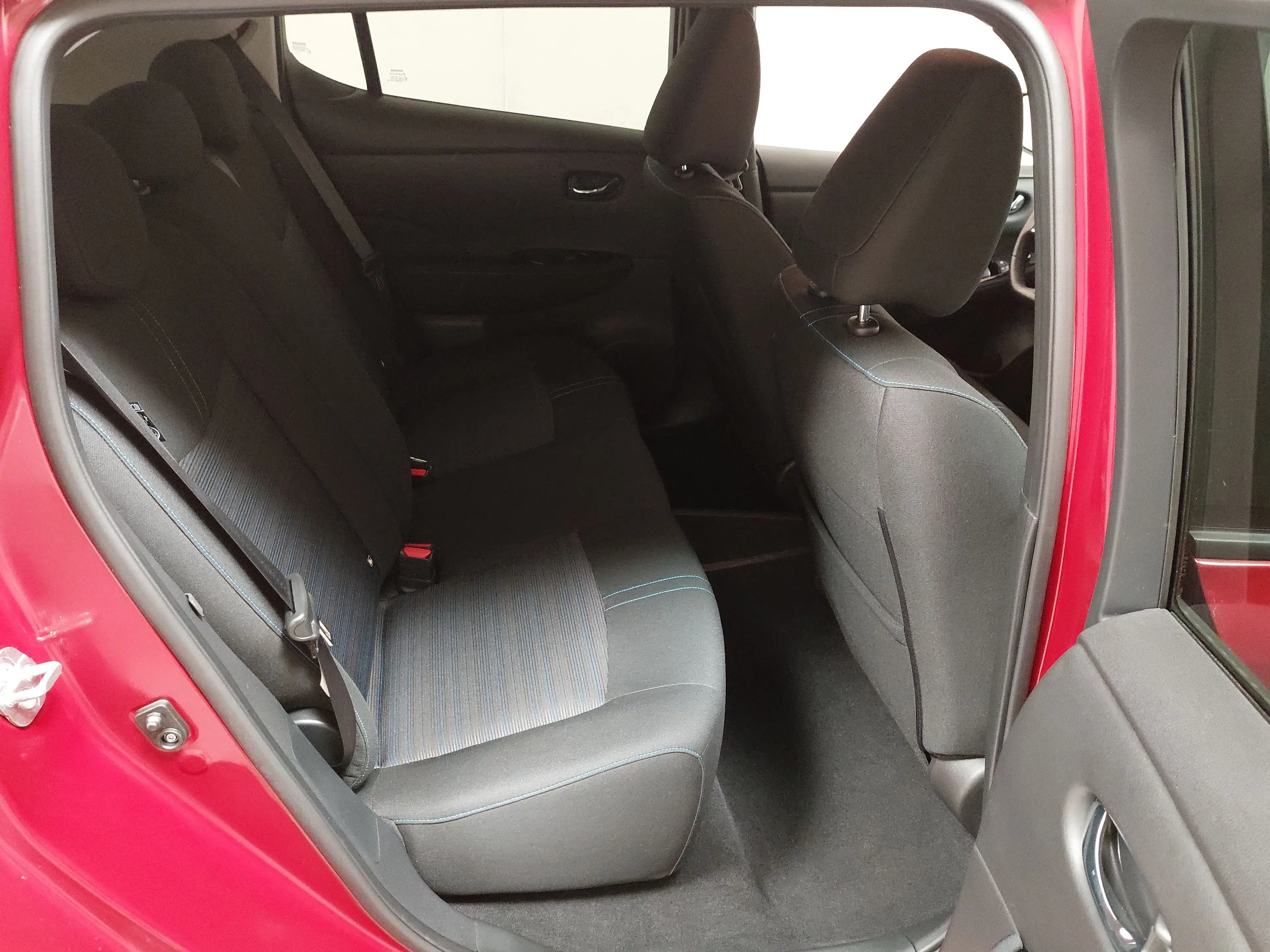 Nissan Leaf LEAF NAVI KLIMAAUT LED RADIO TEMPO SHZ VC RFK 360° — photo 12