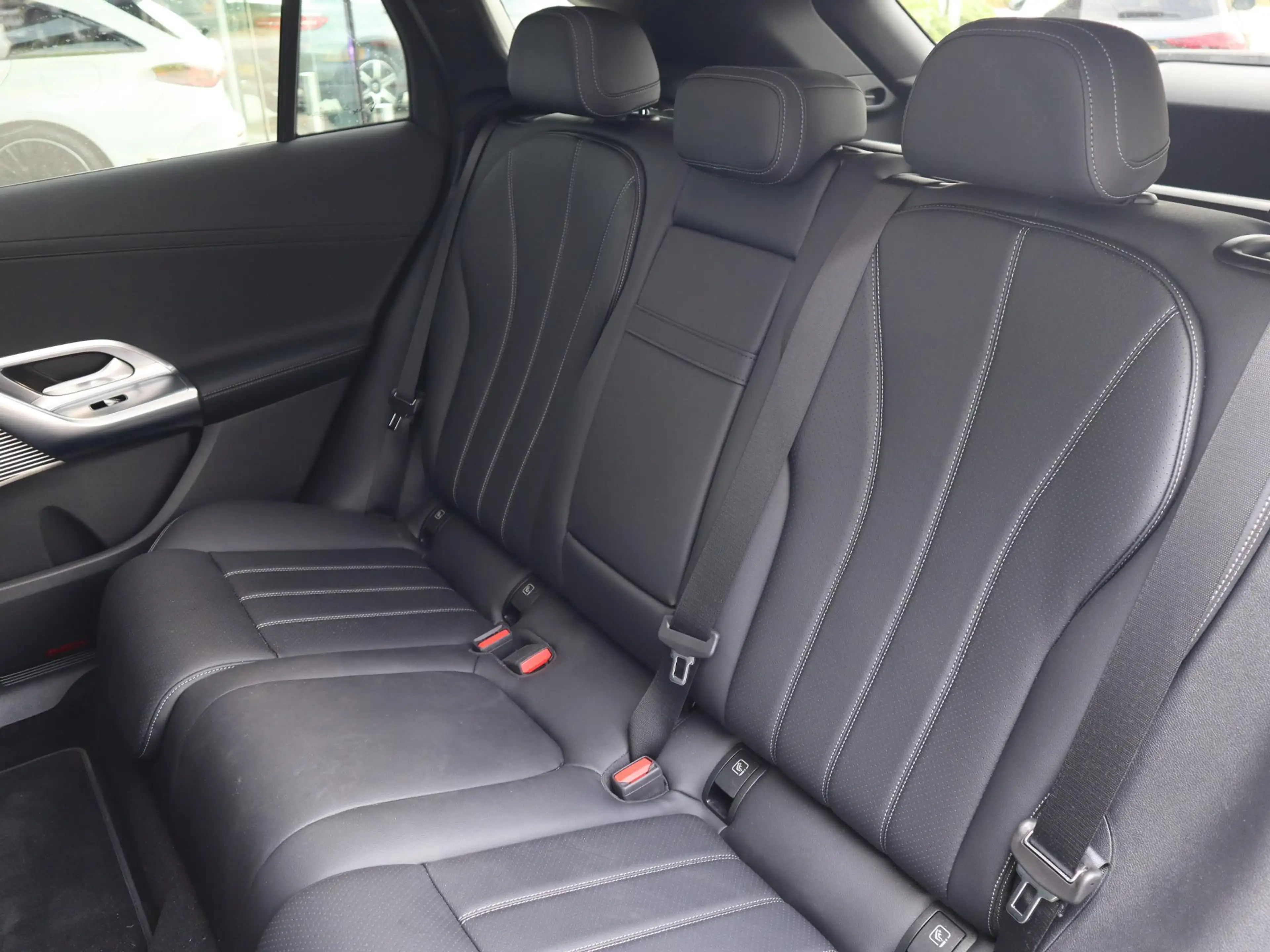 Mercedes-Benz GLC 400 4MATIC Business Solution 94 kWh — photo 8