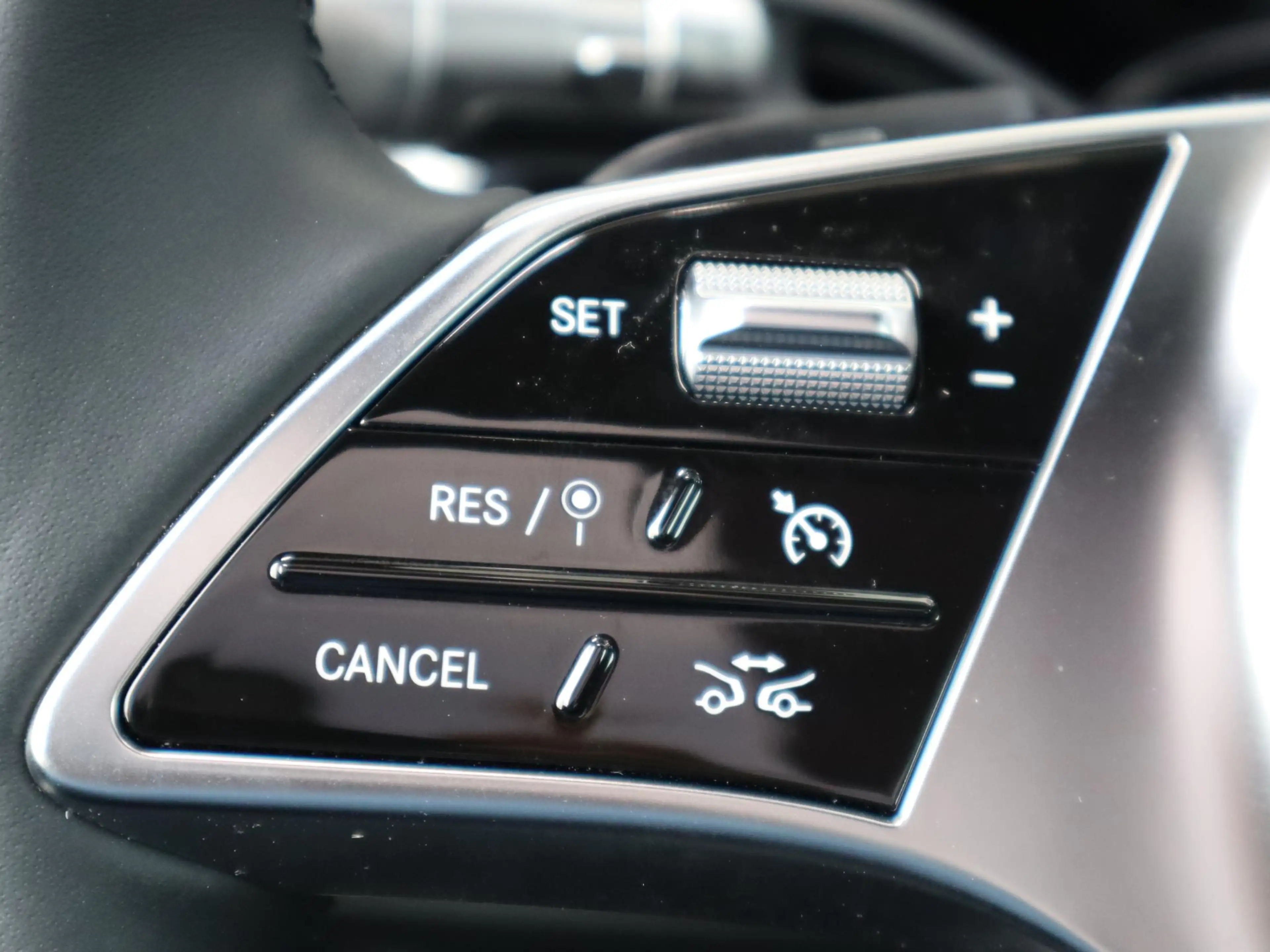 Mercedes-Benz GLC 400 4MATIC Business Solution 94 kWh — photo 14
