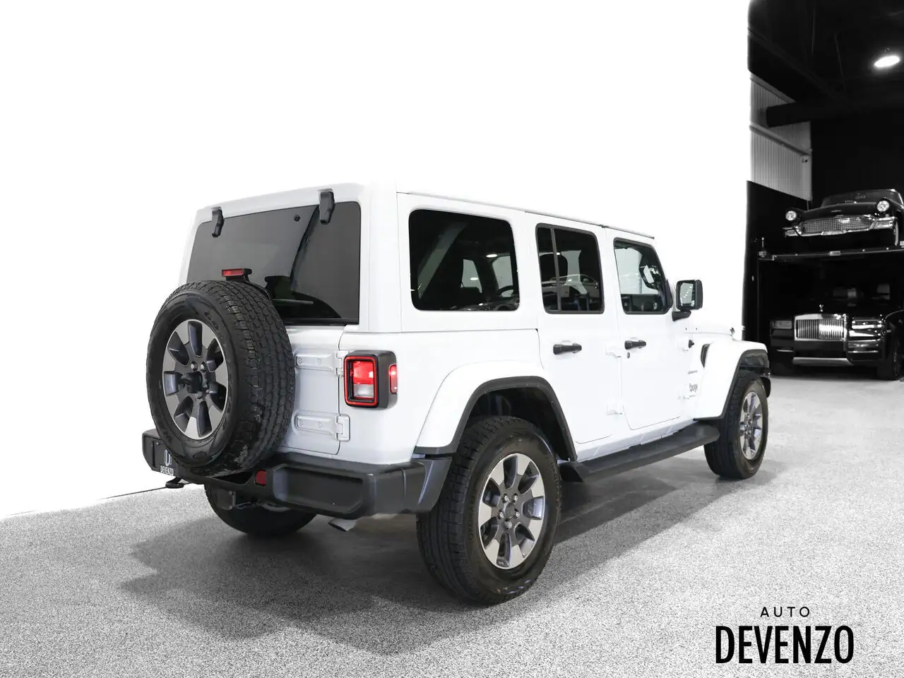Jeep Wrangler снимка Jeep Wrangler