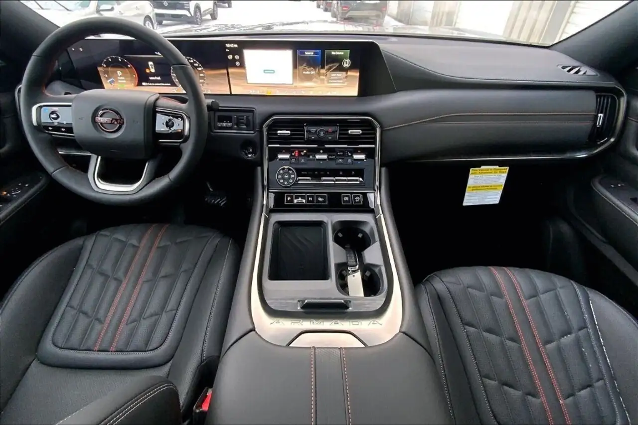 Nissan Armada снимка Nissan Armada