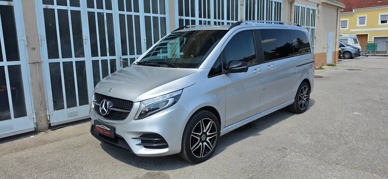 Mercedes-Benz V 300 d AMG 4MATIC *7 Sitze*Navi*360Kamera*El. Türe*