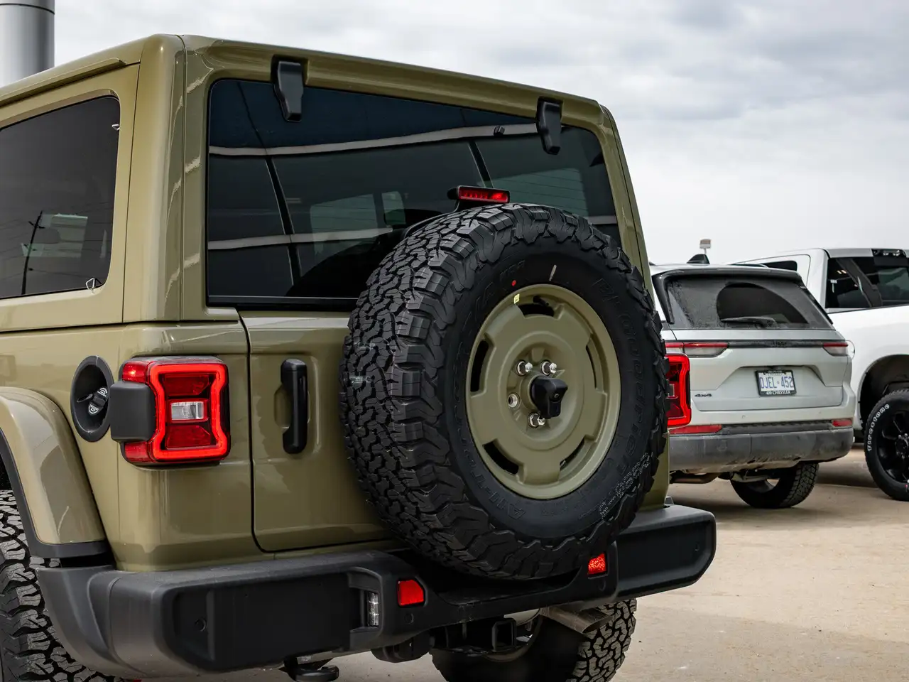Jeep Wrangler снимка Jeep Wrangler