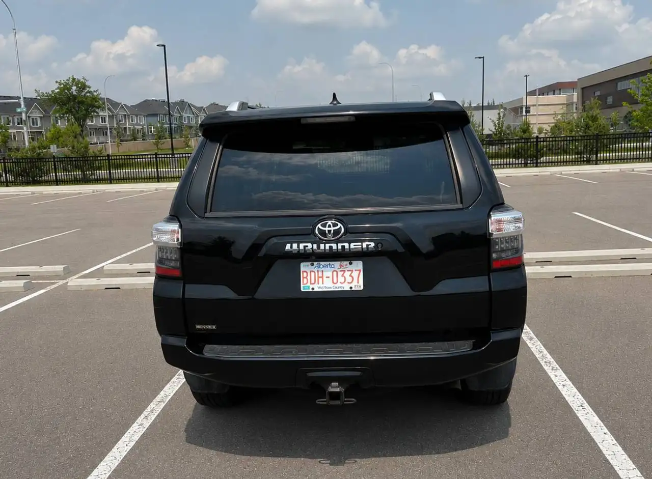 Toyota 4-Runner photo Toyota 4-Runner