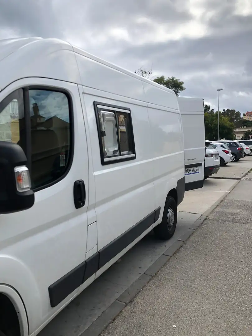 Peugeot Boxer furgoneta L2H2 camperizada con todos los detalles Blanco - 1