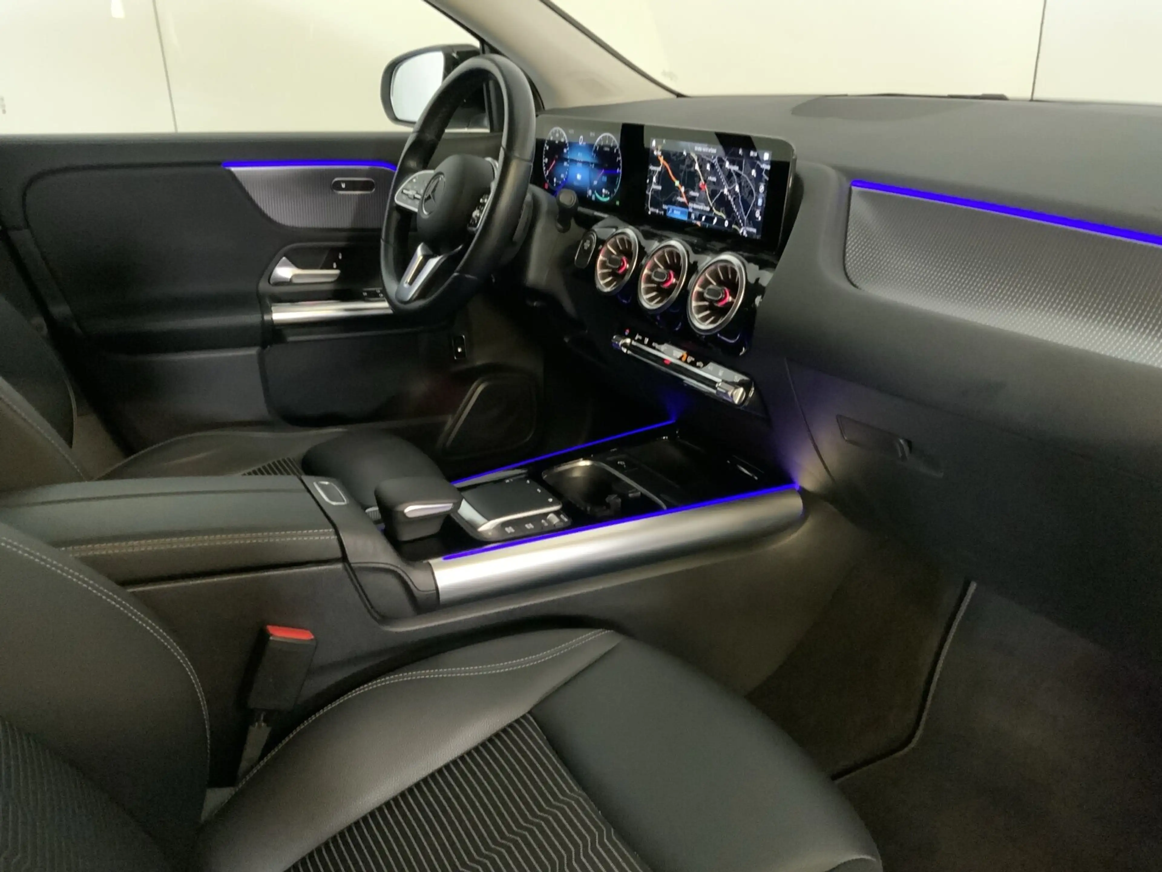 Mercedes-Benz GLA 250 GLA 250 e  Progressive Navi/Autom./Klima/LED — photo 14