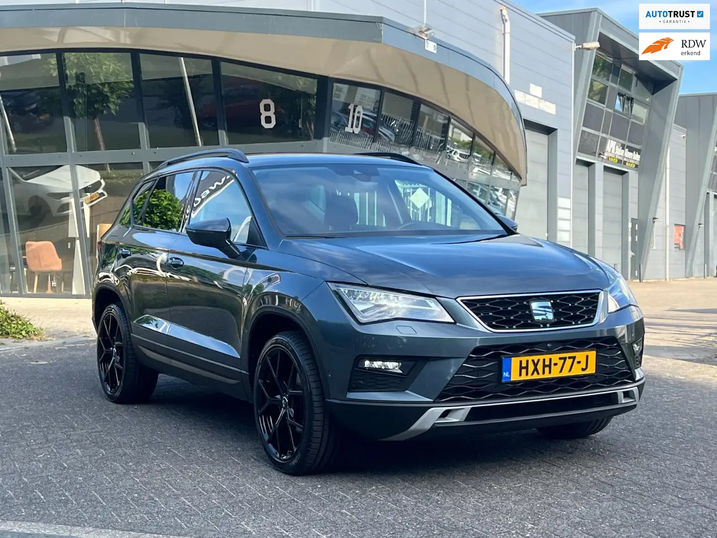 SEAT Ateca 1.5 TSI DSG-7 Xcellence LED CARPLAYY Grijs - 1