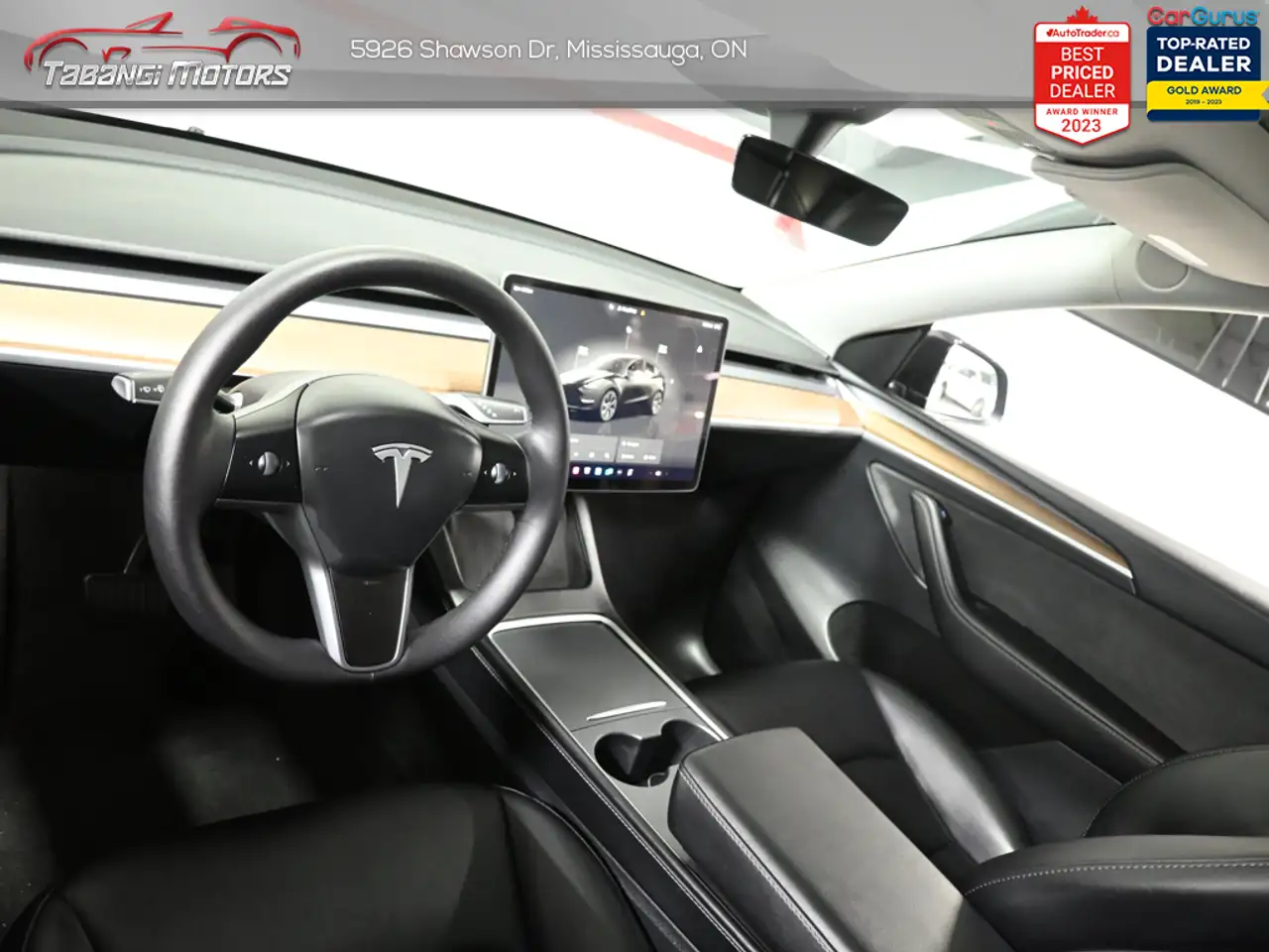 Tesla Model Y снимка Tesla Model Y