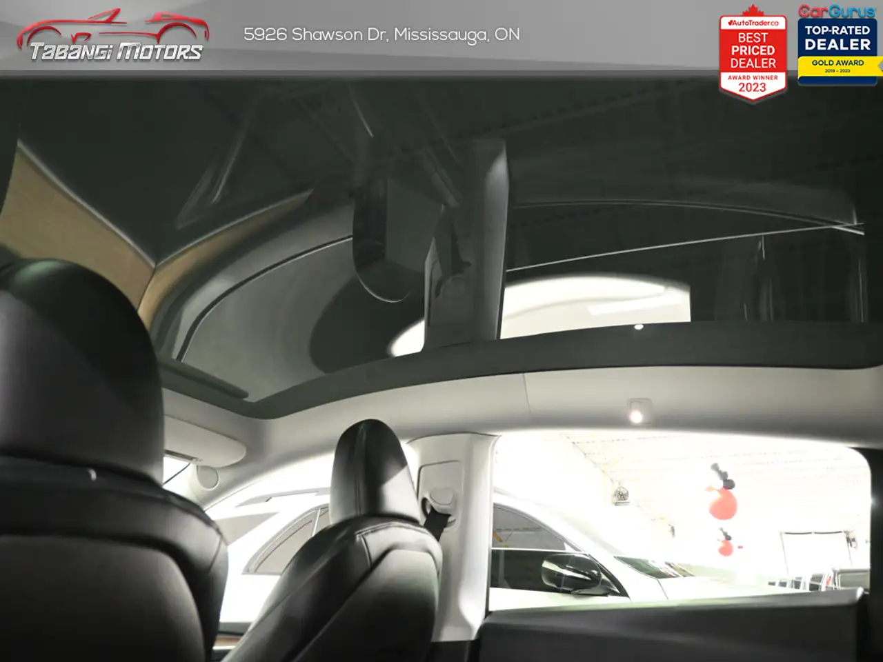 Tesla Model Y снимка Tesla Model Y
