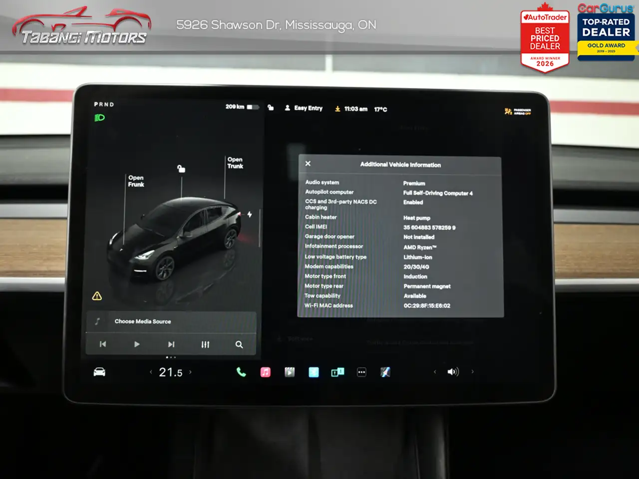 Tesla Model Y photo Tesla Model Y