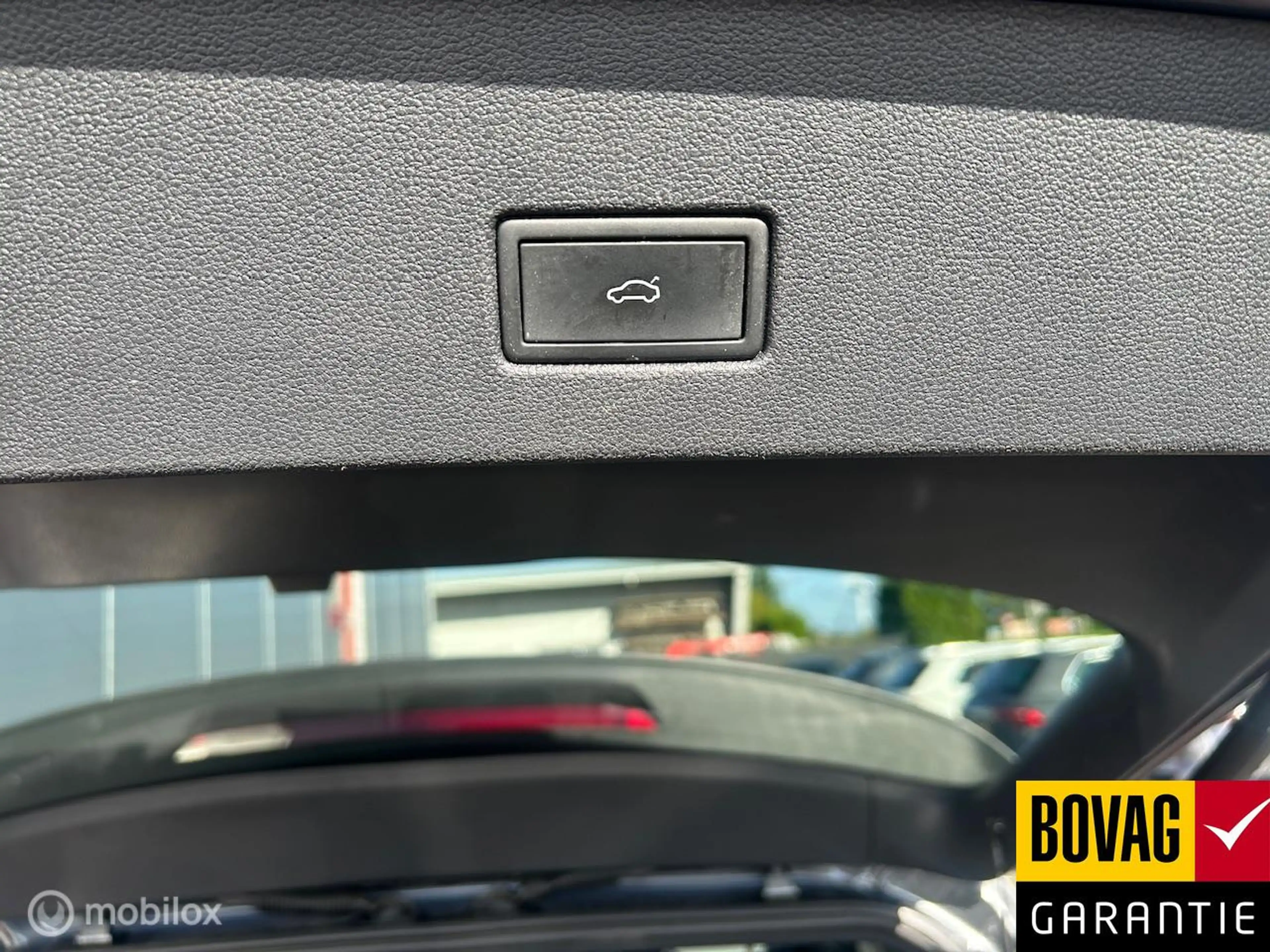Volkswagen T-Roc 1.5 TSI Sport Business IQ drive Aut. Trekhaak afne — photo 16