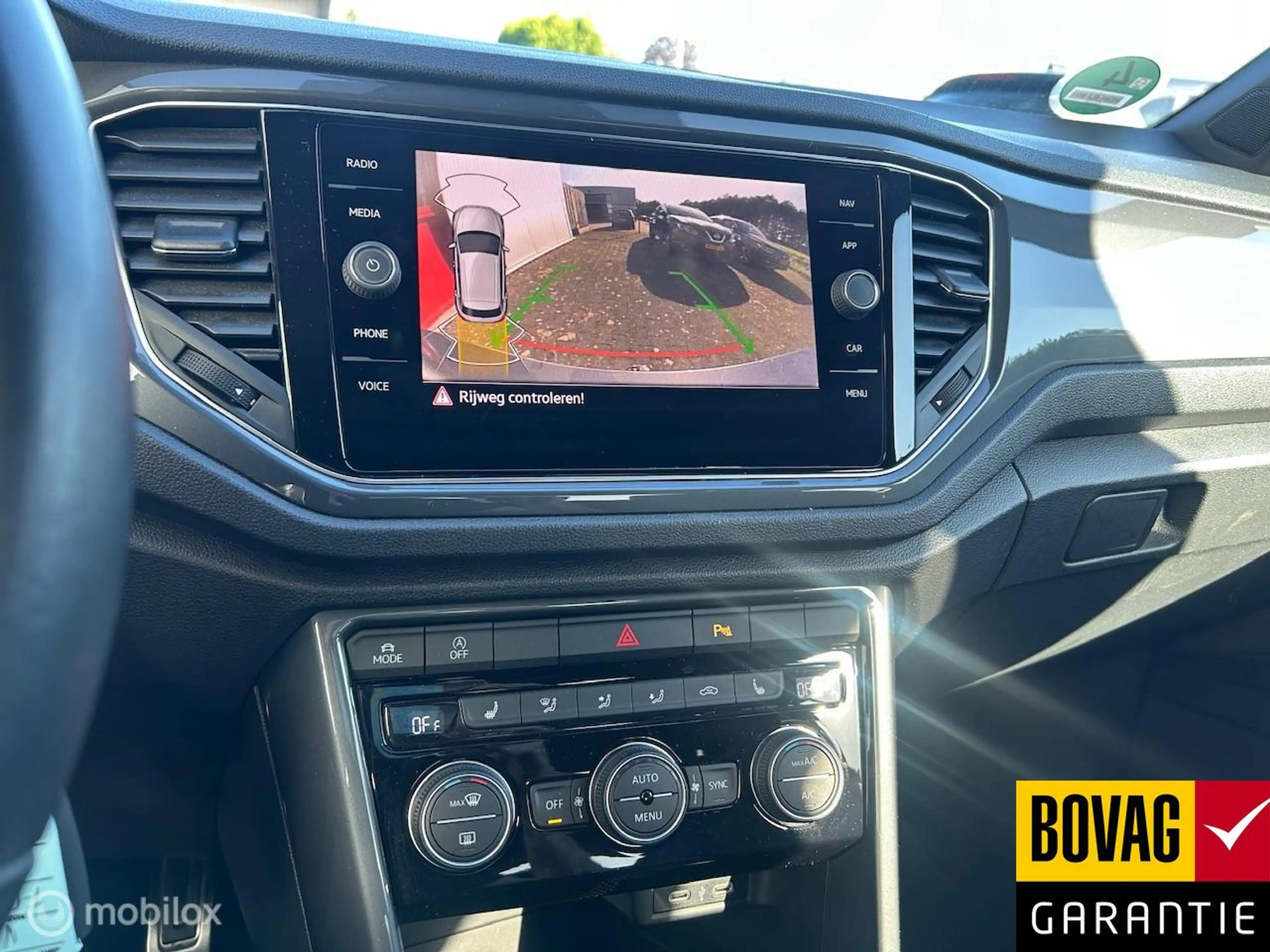 Volkswagen T-Roc 1.5 TSI Sport Business IQ drive Aut. Trekhaak afne — photo 10