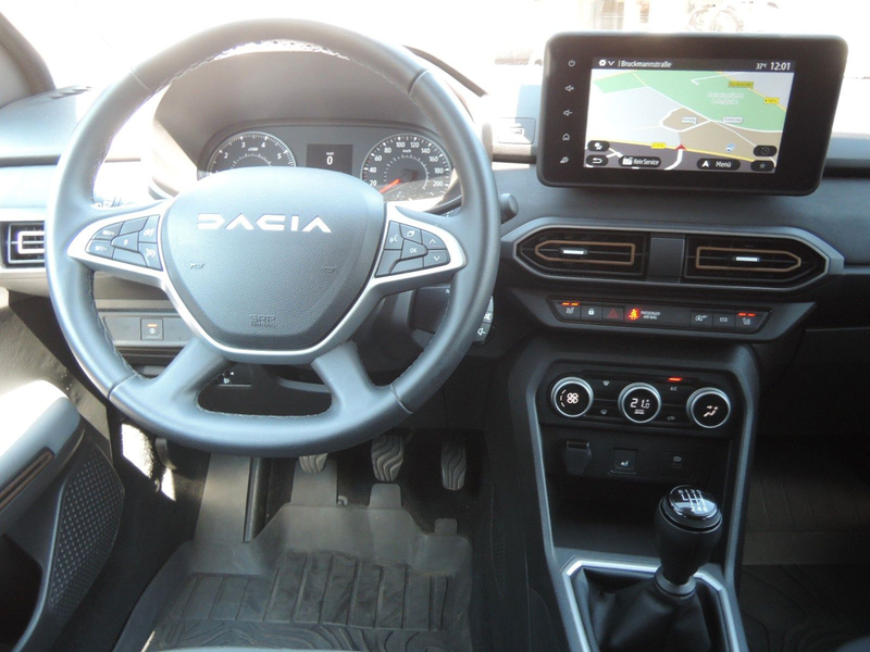 Dacia Jogger TCe 110 Extreme+ 7-Sitzer GJR,Kamera,SHZ — photo 15