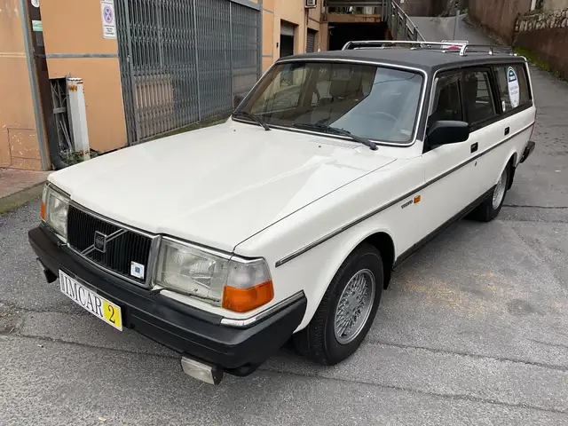 Volvo 240 GLE INJECTION