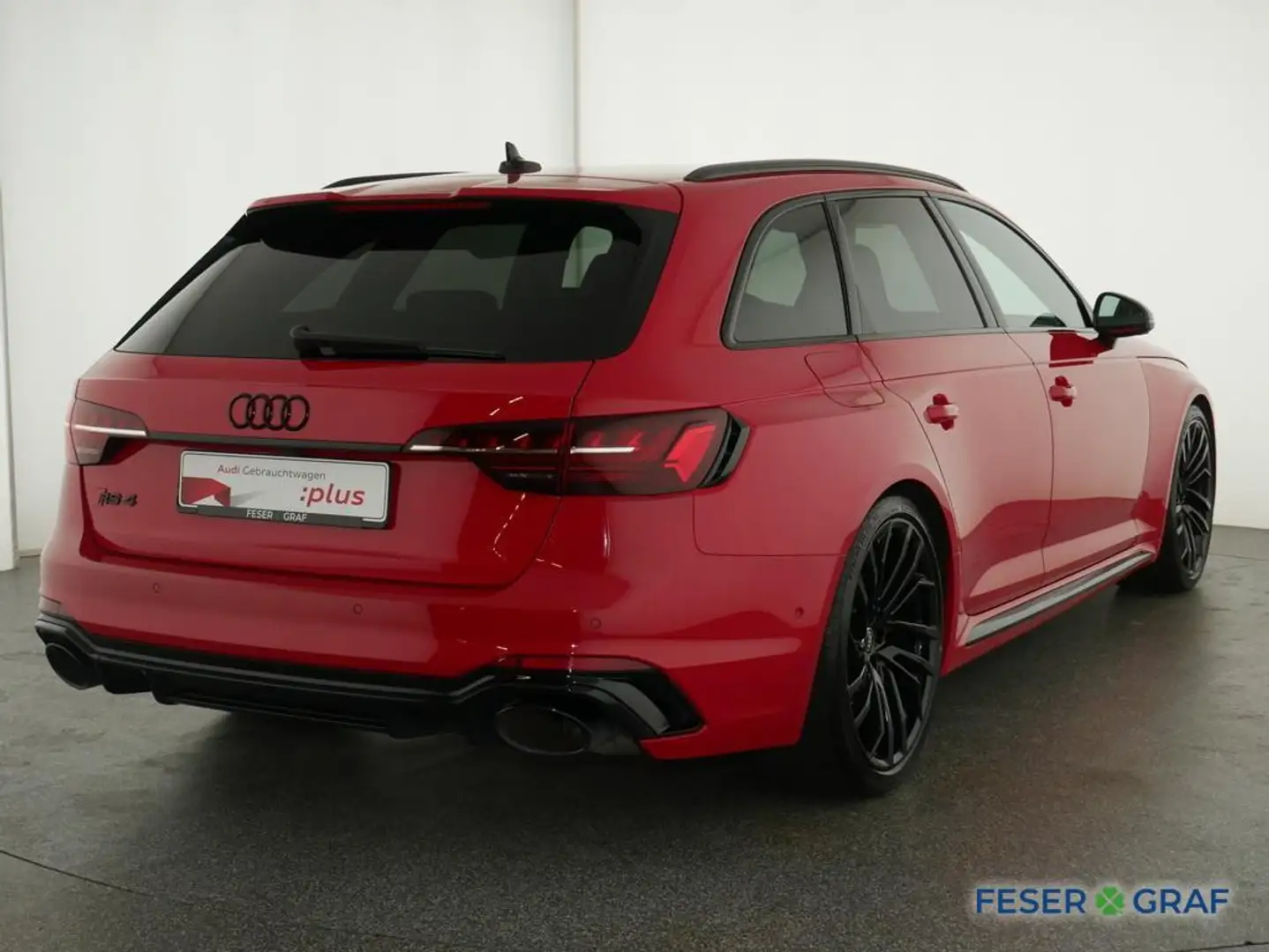 Audi RS4 2.9 TFSI quattro S tronic Matrix / B&O / ACC / Hea Rot - 2