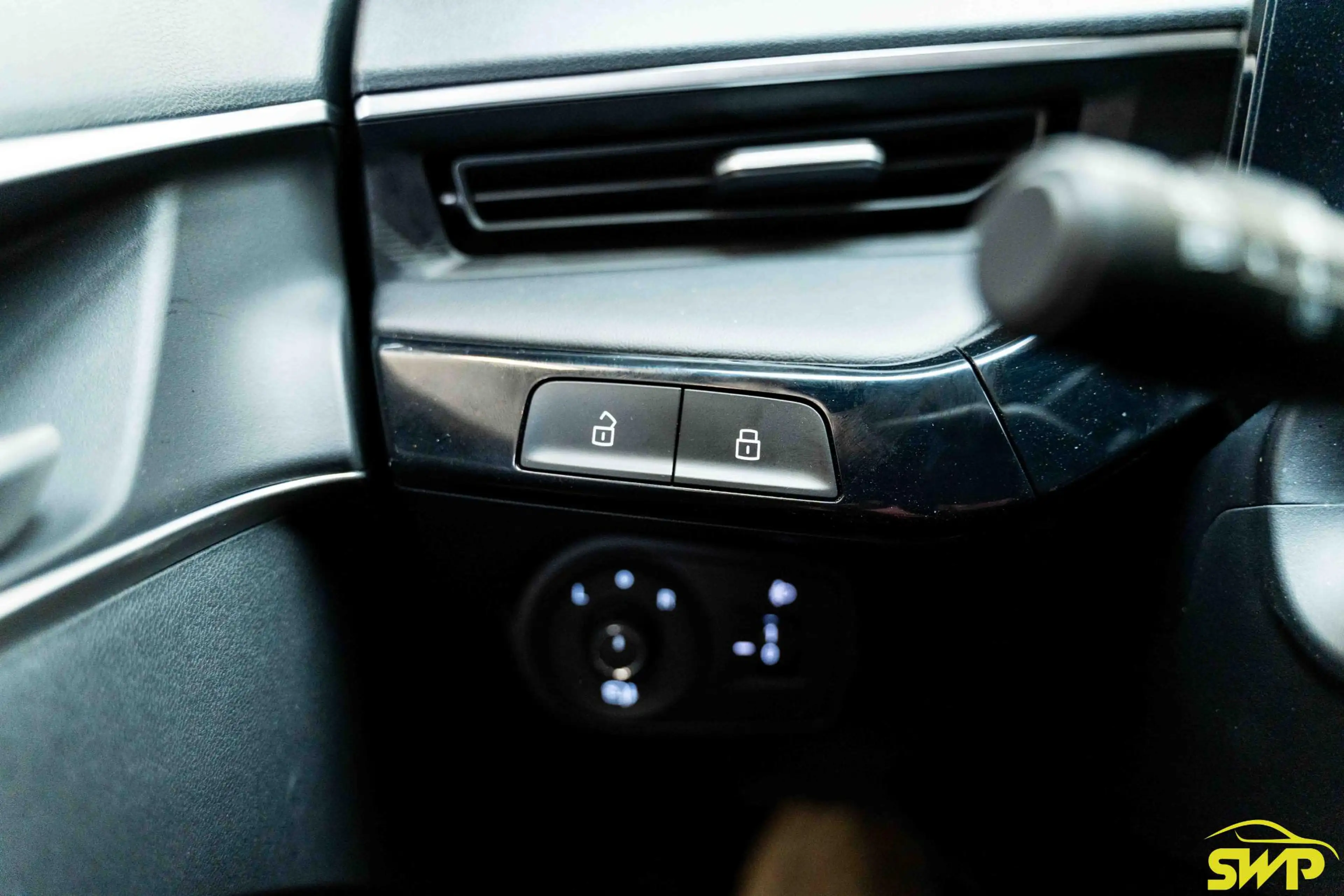 MG MG3 Hybrid+ 1.5 Hybrid+ Luxury | Half-leer | 360 cam | — photo 9