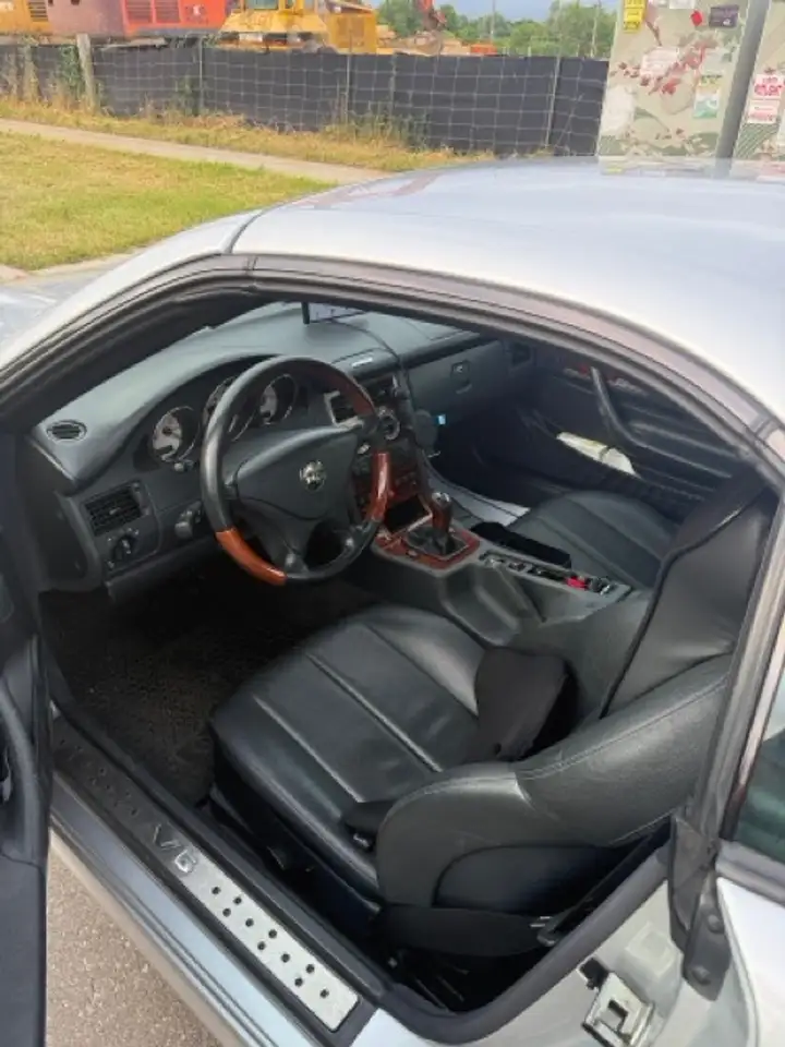 Mercedes-Benz SLK снимка Mercedes-Benz SLK
