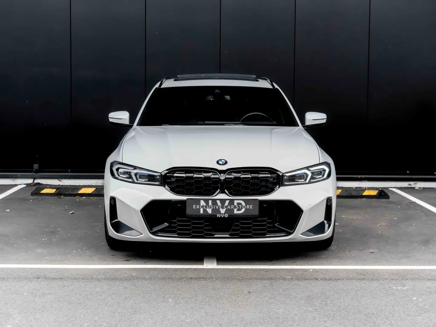 BMW 320 iA M-sport | Pano | Mem-seats | ACC | Headup | Wit - 2