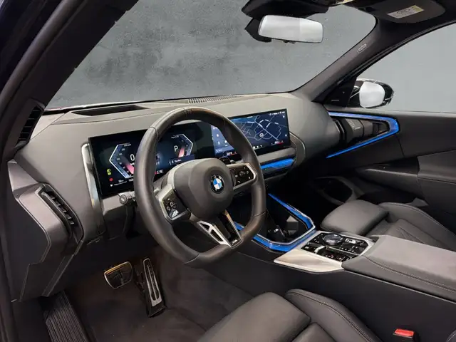 BMW X3 view 9