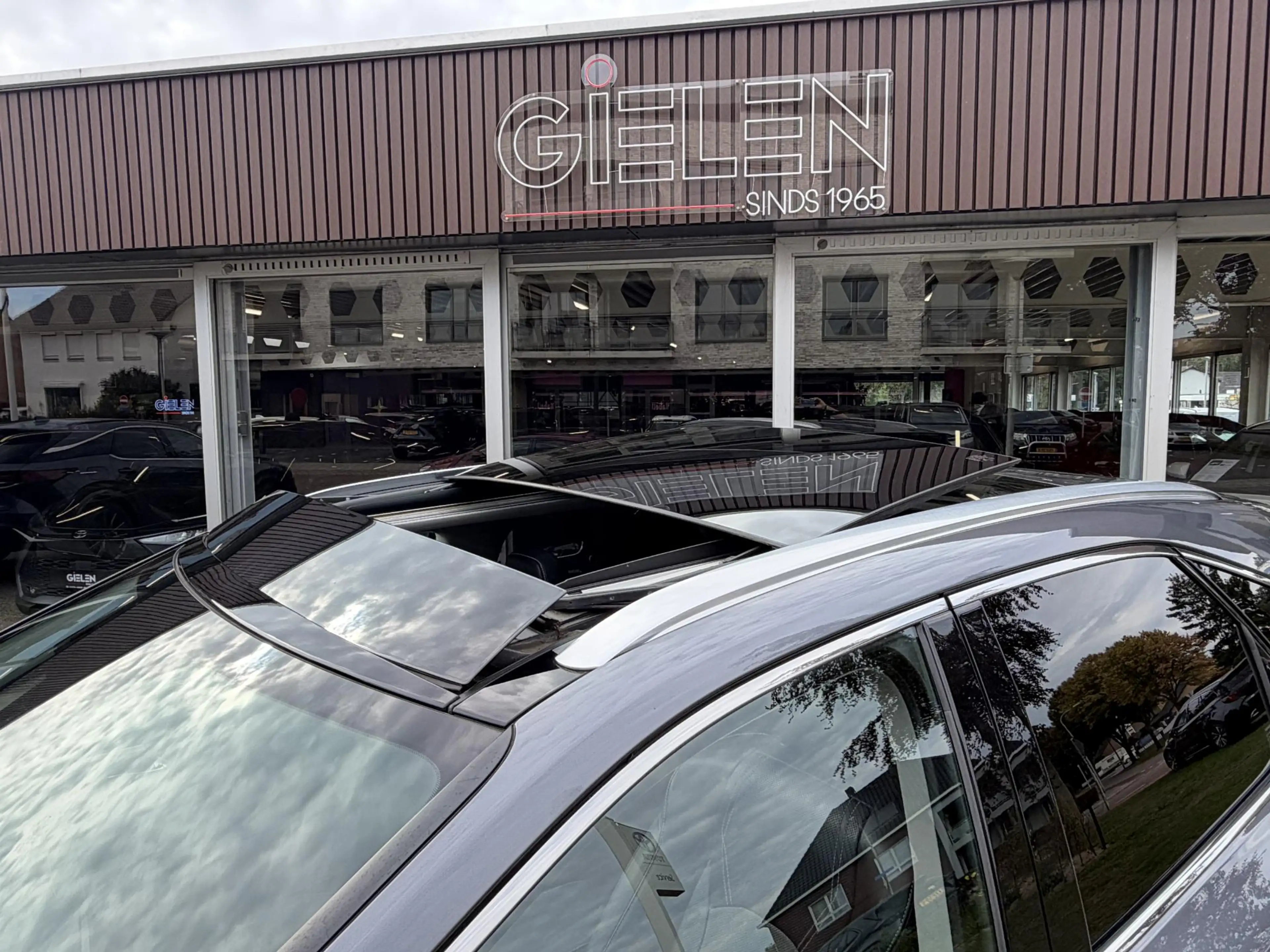 Lexus RX 450h 4WD President Line | Panoramadak, Mark Levinson, H — photo 4