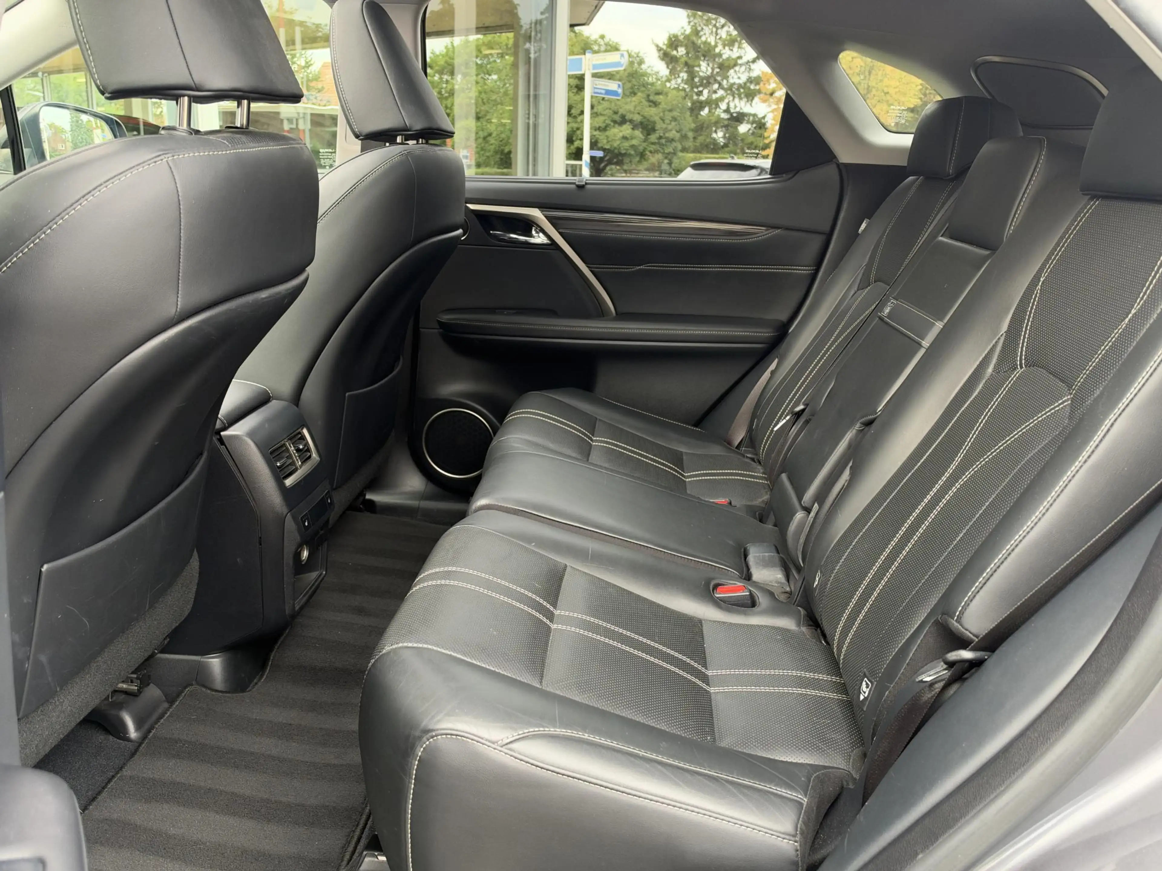 Lexus RX 450h 4WD President Line | Panoramadak, Mark Levinson, H — photo 24