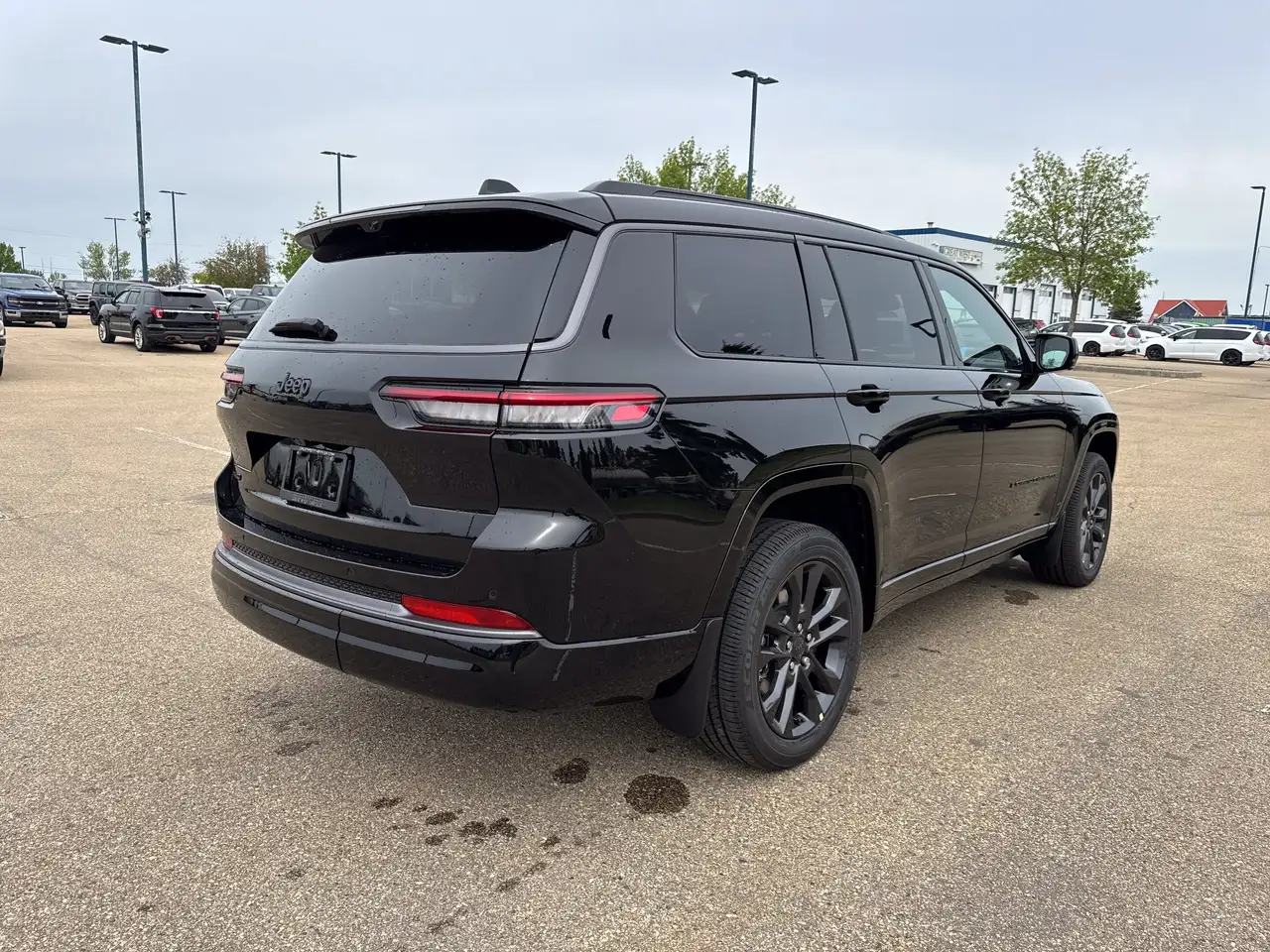 Jeep Grand Cherokee photo Jeep Grand Cherokee