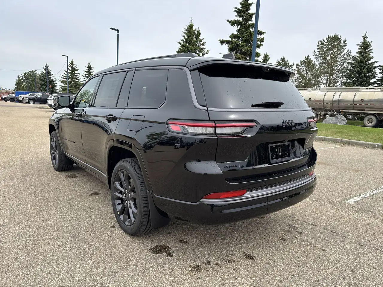Jeep Grand Cherokee photo Jeep Grand Cherokee
